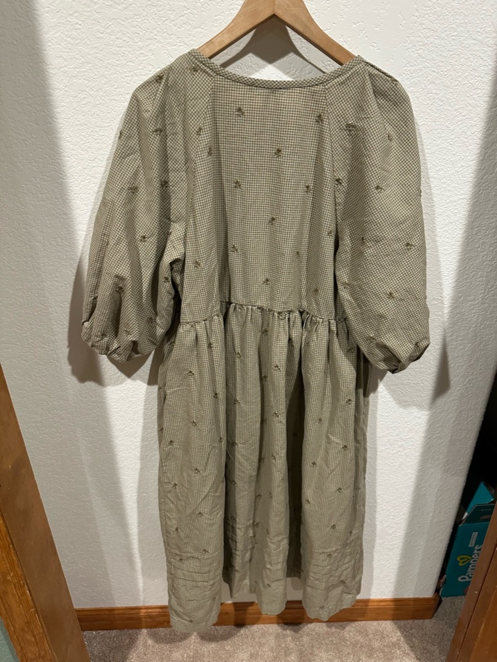 Madewell Olive Green Midi Dress with Embroidered Detail - Picture 4 of 11